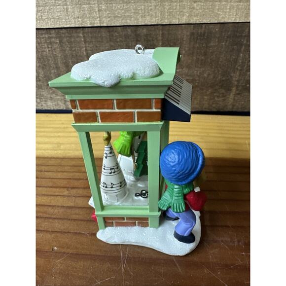 Hallmark 2015 Christmas Window Ornament Tammy’s Tune Shop - Picture 2 of 6